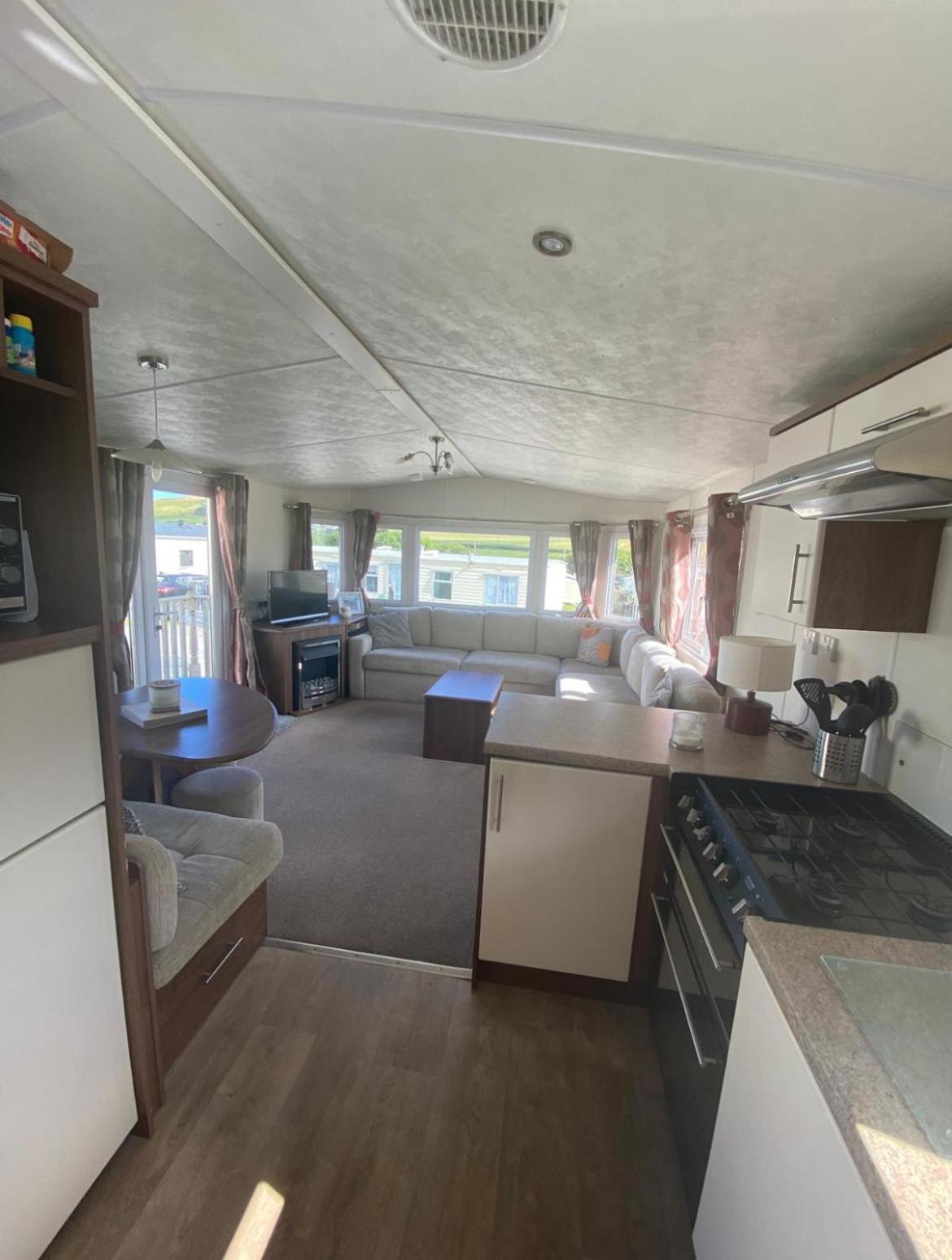 Modern 2017 Model Delta Sienna Static Caravan In Clarach Bay Villa Aberystwyth Exterior photo