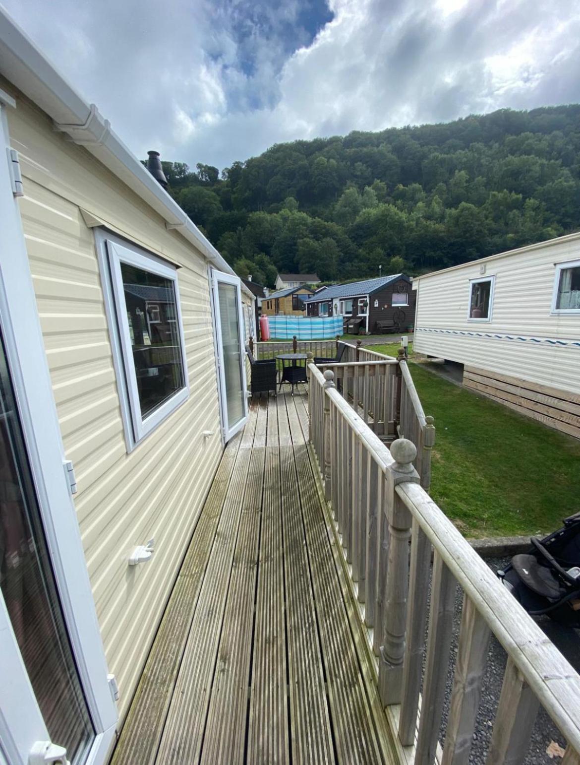 Modern 2017 Model Delta Sienna Static Caravan In Clarach Bay Villa Aberystwyth Exterior photo