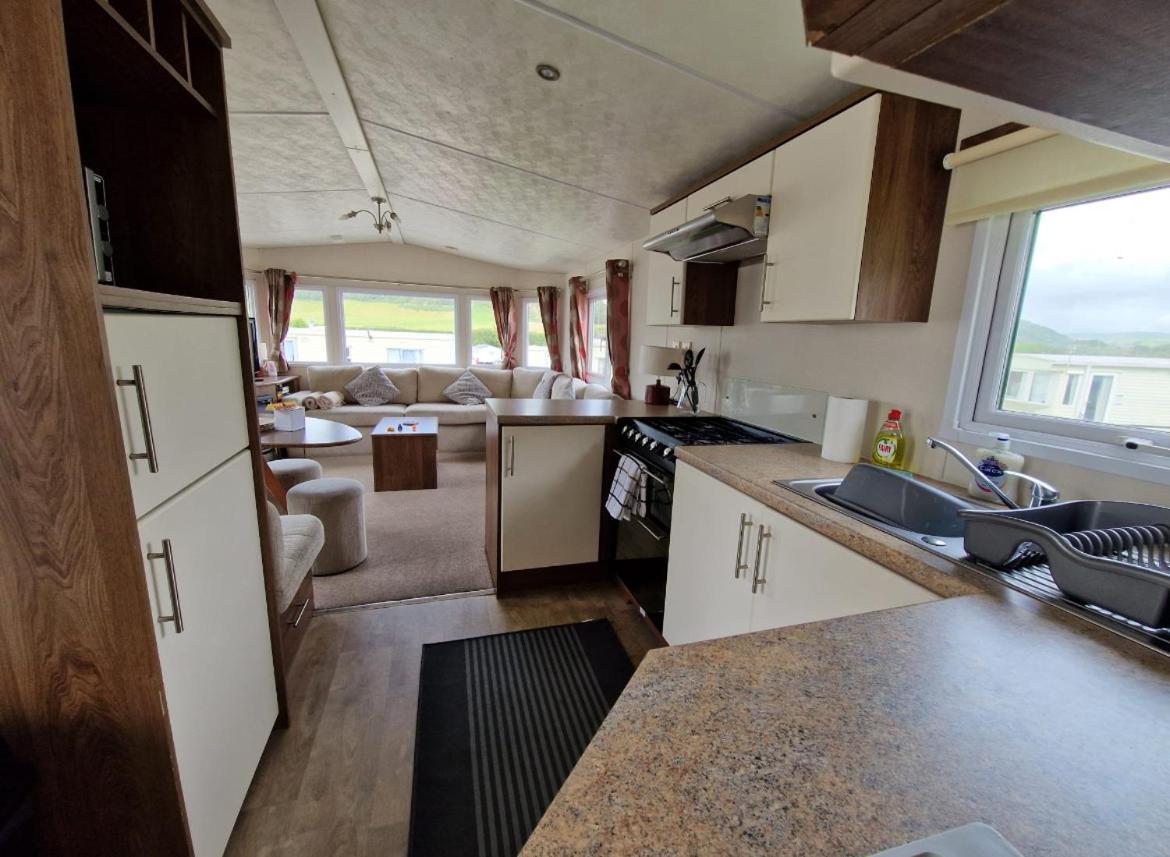 Modern 2017 Model Delta Sienna Static Caravan In Clarach Bay Villa Aberystwyth Exterior photo